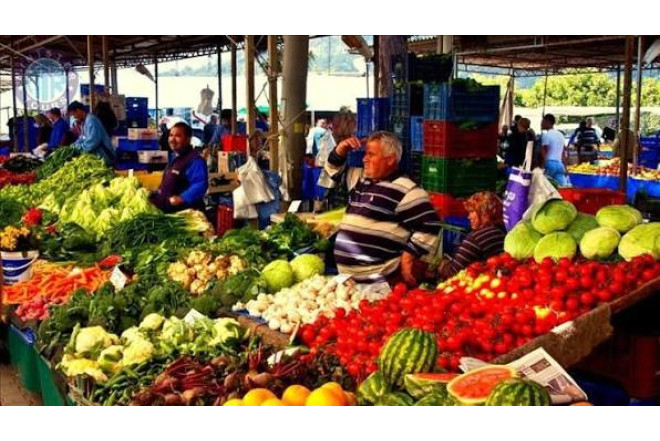 Bazarlarda od tutub yanan qiymətlər: Bolluq var, bahaçılıq niyə bitmir? – EKSPERT RƏYİ