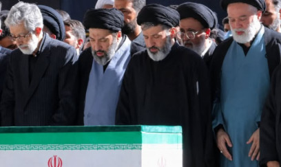 Yeni dini lider haradadır? – Müctəba Xameneinin dəfndə görünməməsinin pərdəarxası