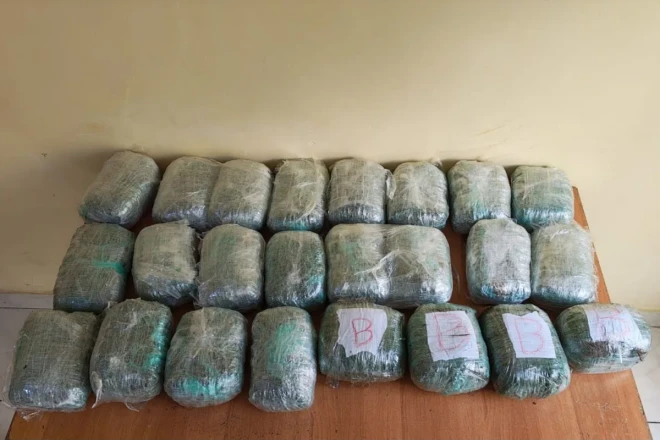 İrandan Azərbaycana 78 kiloqram narkotik keçirmək istədilər - ƏMƏLİYYAT