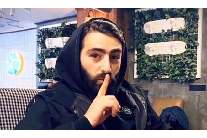 Elşad Xosedən polisə şikayət olundu