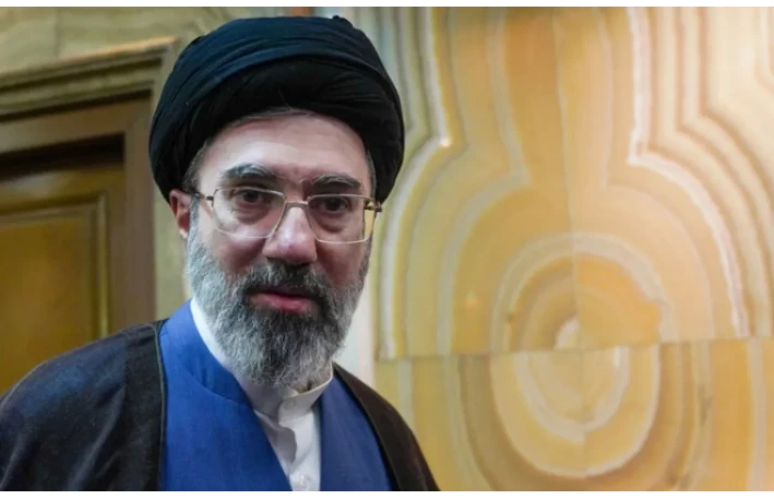 "Atamın qisasını alacağam!" - Müctəba Xamenei söz verdi
