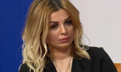 " 10 il Leyli-Məcnun kimi sevsəm də, ayrılanda 1 həftəyə unuduram" 