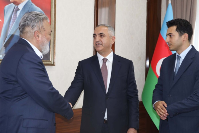 Rumıniya Senatının nümayəndə heyəti Xankəndiyə səfər edib 