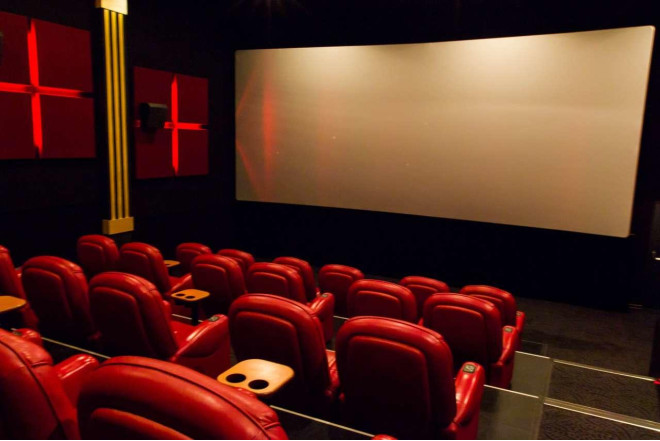 Hollivud filmləri kinoteatrlarımıza necə gəlir? – Rusiyadakı piratçılıq və bizdəki qanunsuz dublyaj faktoru
