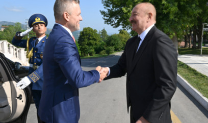 Slovakiya Prezidenti İlham Əliyevlə görüşmək üçün Şuşaya gəldi - FOTOLAR