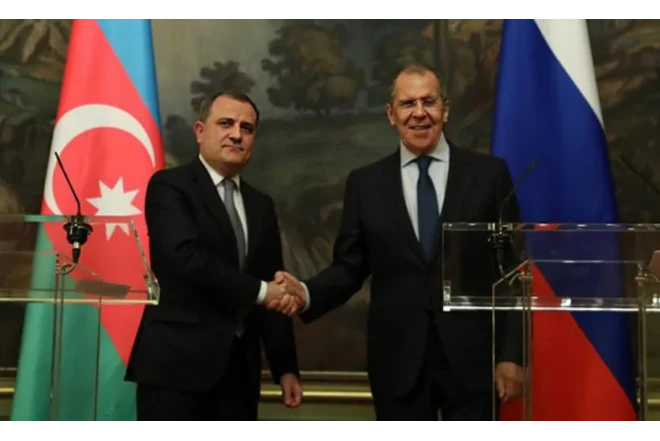 Ceyhun Bayramovla Sergey Lavrov arasında görüş başlayıb