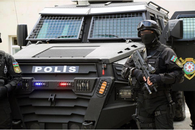 Polis əməliyyatlar keçirdi: 50 nəfər saxlanılıb