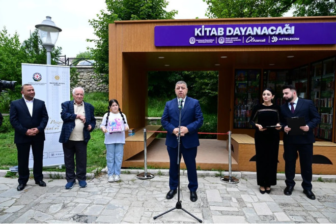 Şuşada "Kitab dayanacağı" istifadəyə verildi - FOTO