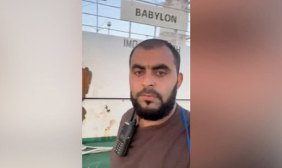 Daha bir gəmi hücuma məruz qaldı - Azərbaycanlılar xilas edildi