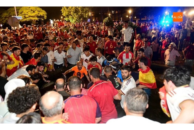 İspaniyada DÇ-dəki qələbənin qeyd olunması zamanı 2 nəfər ölüb, 80-dən çox insan yaralanıb 