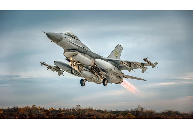Ukrayna ilk dəfə F-16 ilə Rusiya qırıcısını vurub 