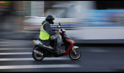 Moped sürücüləri üçün yeni tələblər: rüsum məlum oldu