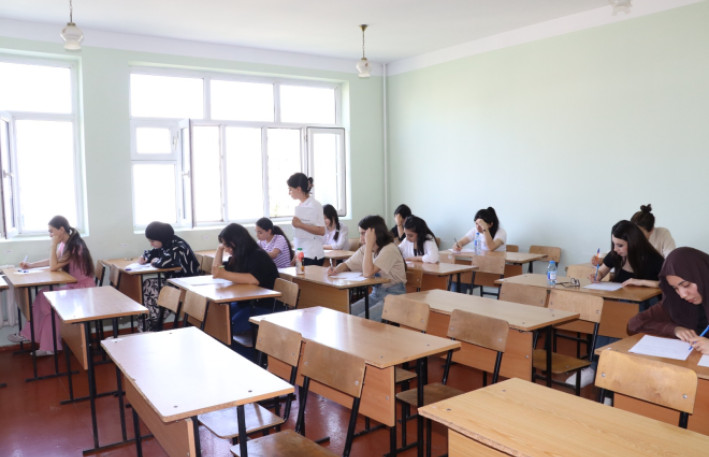 Azərbaycanda bu universitet bağlanır 