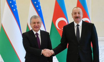 İlham Əliyev Şavkat Mirziyoyevi TƏBRİK ETDİ 
