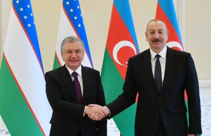 İlham Əliyev Şavkat Mirziyoyevi TƏBRİK ETDİ 