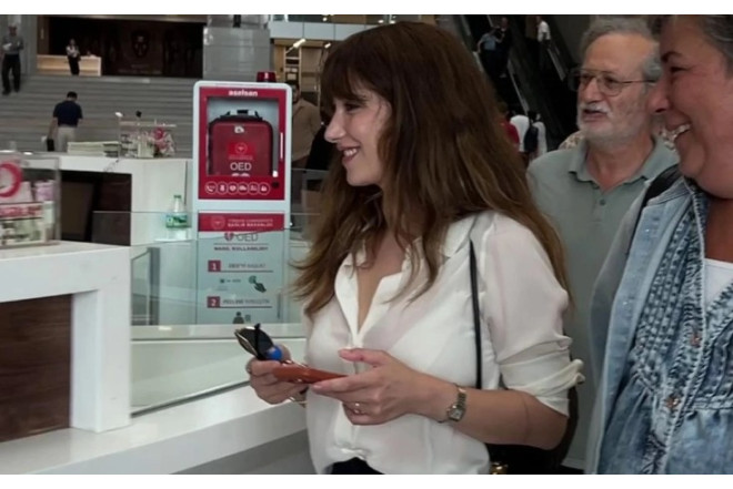 Hazal Kaya ifadə verdi 