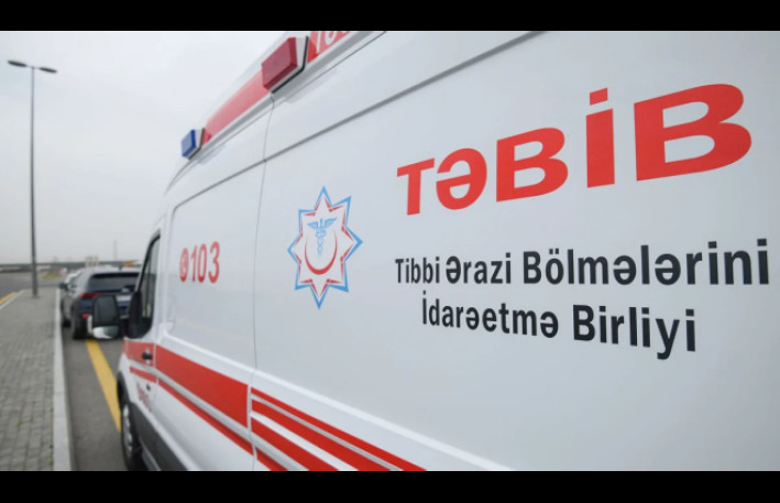 Binədə iki avtobus toqquşub, 22 nəfər xəsarət alıb 