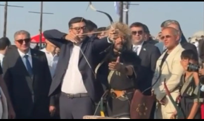Oxu hədəfdən yayınmadı - Nazir meydanda - VİDEO