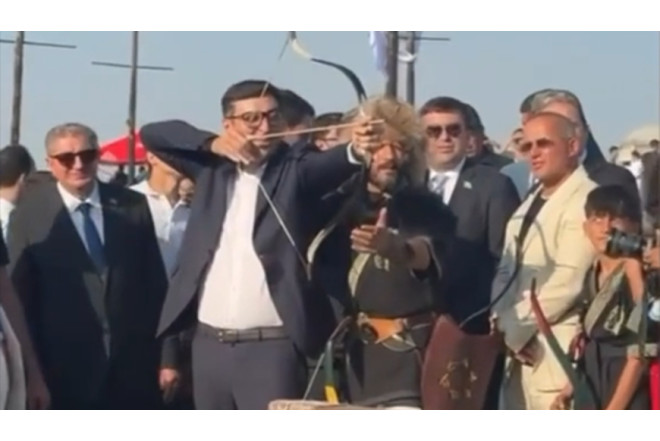 Oxu hədəfdən yayınmadı - Nazir meydanda - VİDEO