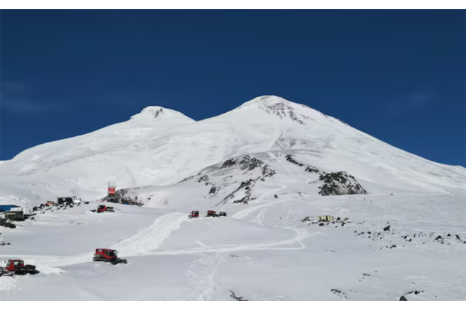 Elbrusda itkin düşən alpinistlərin meyiti tapıldı 