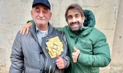 Rafael Ağayevdən vəfat edən atası ilə bağlı paylaşım 