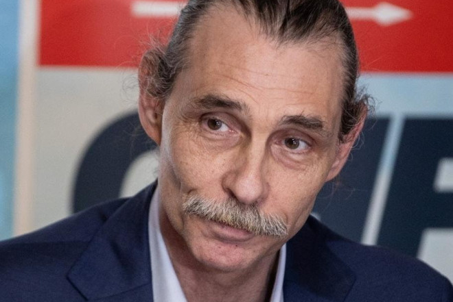 Erdal Beşikçioğlu YENİ Partiyə keçməyəcək 