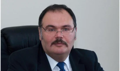 Azərbaycanın Macarıstandakı səfiri vəzifəsindən geri çağırılıb 