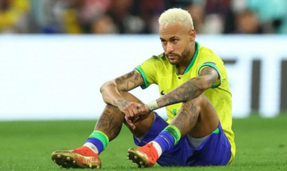 Neymar millidən getdi 