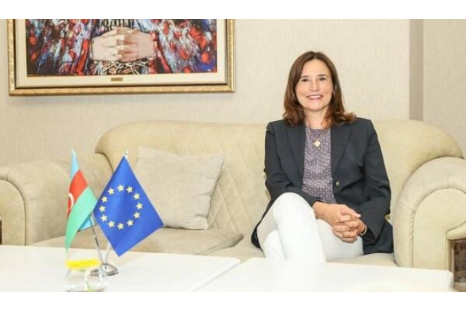 Avropa Birliyinin səfiri Azərbaycan dilini öyrənir 