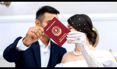Azərbaycanda həyat yoldaşının soyadını qəbul edən KİŞİLƏR