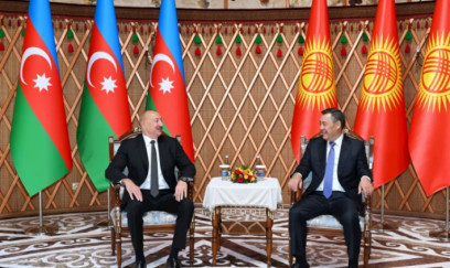 İlham Əliyev qırğız həmkarını Azərbaycana dəvət etdi 