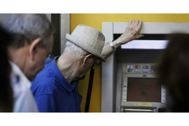 Bank kartı seçimi azad olunur: Vətəndaşlara şad xəbər