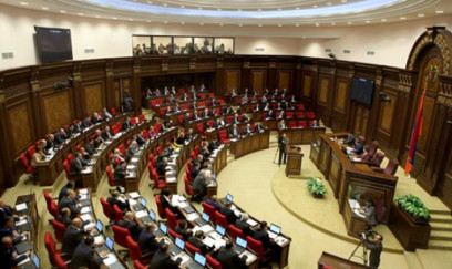 Ermənistanın  yeni parlamenti ilk iclasını keçirir: Sədr Azərbaycanın düşmənidir