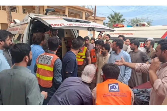 Pakistanda terror: 14 ölü var 