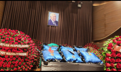 Nəriman Həsənzadə ilə vida mərasimi keçirilir 