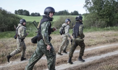 Belarus Ukrayna ilə sərhəddə yeni briqada formalaşdırır 