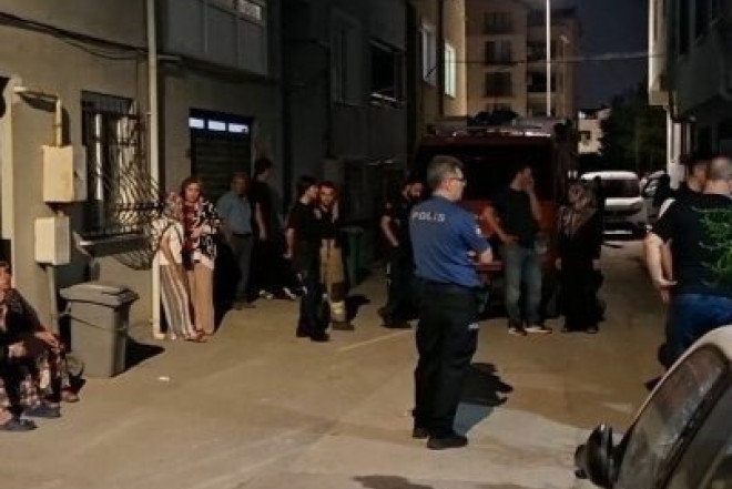 Səkkiz aylıq hamilə qadın pəncərədən yıxılaraq ölüb 