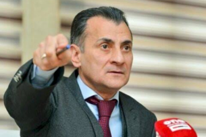 “Azərbaycan Dilini belə qoruyuruq?”- Mir Şahin Ağayev