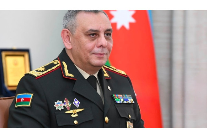 General rəisi vəzifəsindən azad etdi 