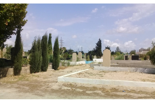Qəbirstanlıqda mollanı söyən şəxs həbs edildi