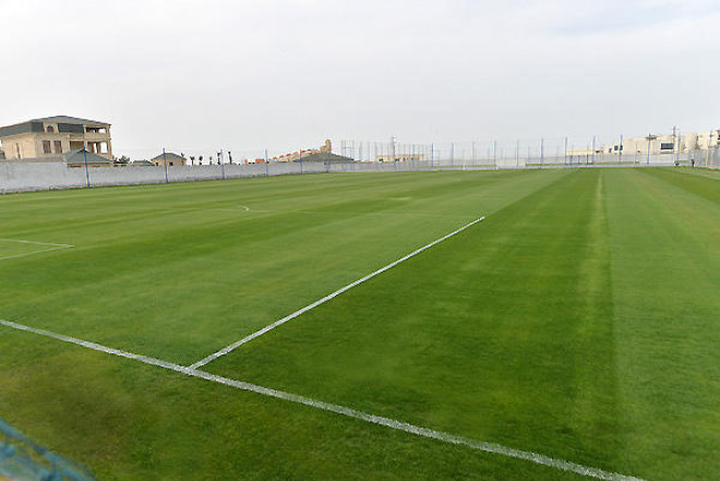 Yasamalın məşhur stadionu niyə bu vəziyyətə düşüb? - FOTOLAR