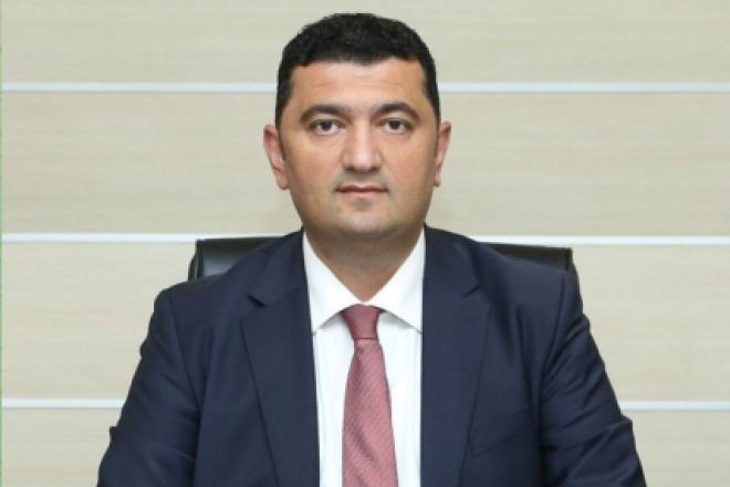 Yeni Klinikanın direktor müavini işdən çıxarılıb 