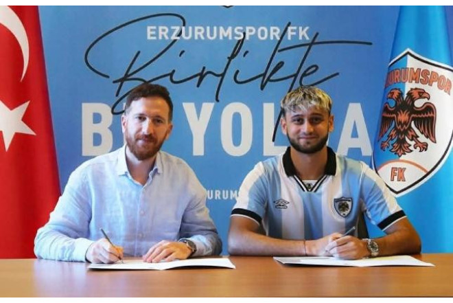 Nəriman Axundzadə rəsmən “Erzurumspor”da