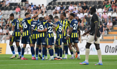 “Fenerbahçe” 3 futbolçu ilə yolları ayırır 