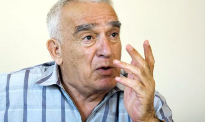 Çingiz Əlioğlu vəfat etdi 