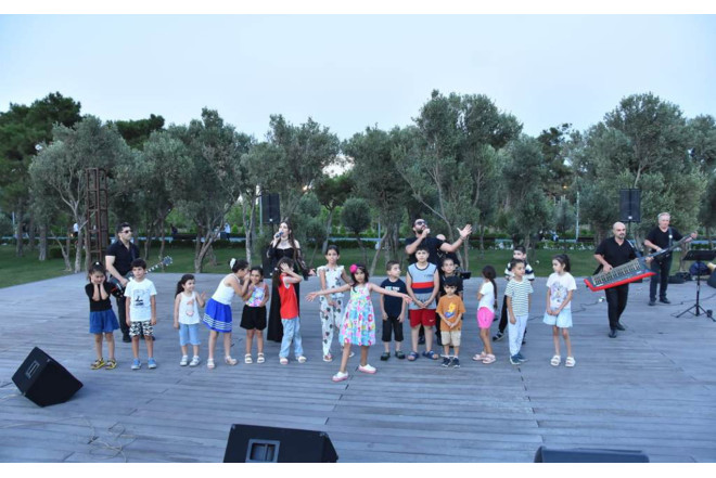 Paytaxtda axşam konsertləri keçirilir - FOTOLAR