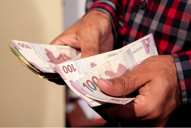 Maaşlar 7 faiz YÜKSƏLDİ