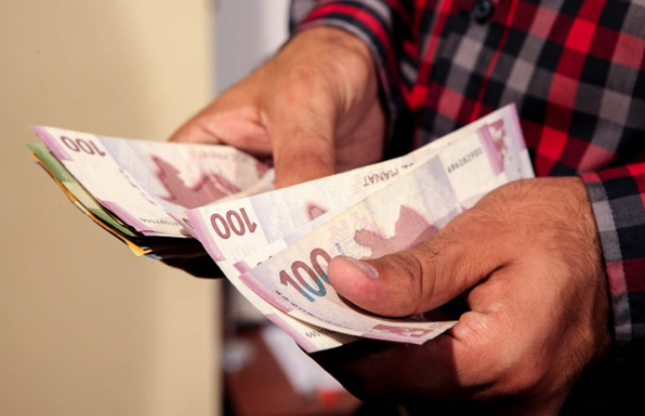 Maaşlar 7 faiz YÜKSƏLDİ