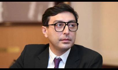 Nazir onu direktor təyin etdi 
