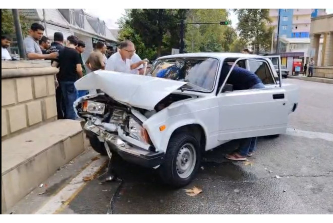 Göyçayda zəncirvari qəza – yaralılar var - FOTO